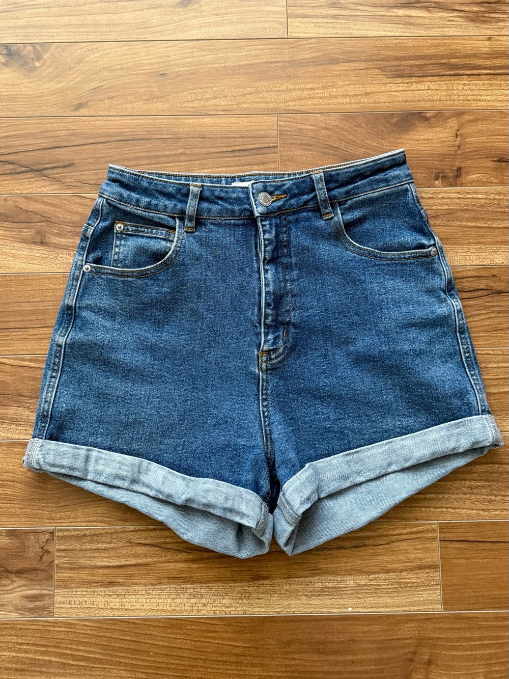 Twik Denim Simons High Rise Cuffed Denim Shorts Size 27
